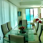 De Lujo-Palmetto Eliptic Playa Panoramico